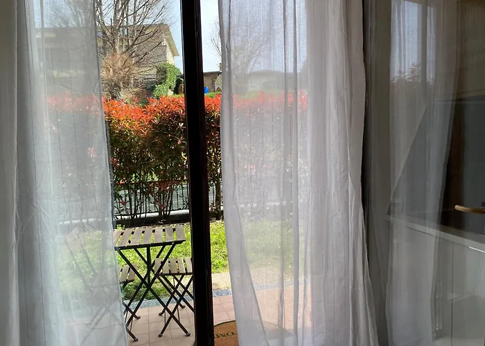 Camille Garden - Free Park Lägenhet